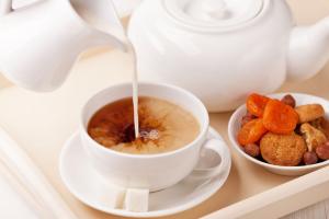 Чай с молоком: польза и вред для организма человека Зеленый чай с молоком: польза и вред
